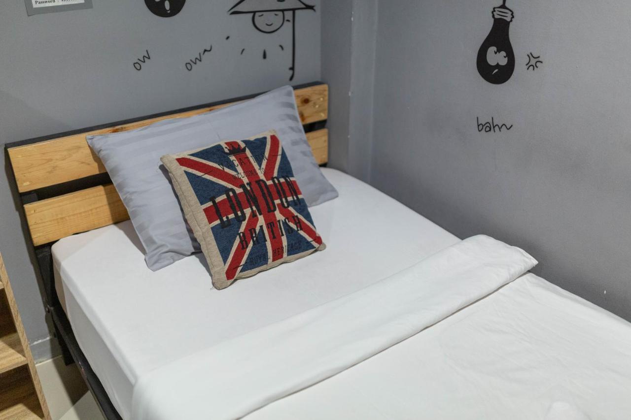 La Belle Nuit House Vandrerhjem Chiang Mai Eksteriør bilde