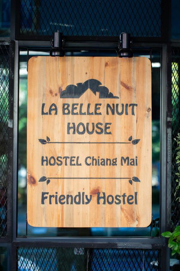 La Belle Nuit House Vandrerhjem Chiang Mai Eksteriør bilde