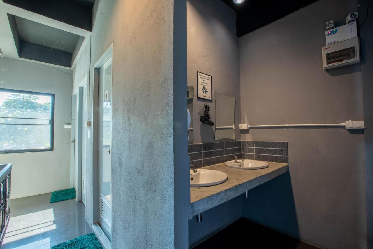 La Belle Nuit House Vandrerhjem Chiang Mai Eksteriør bilde
