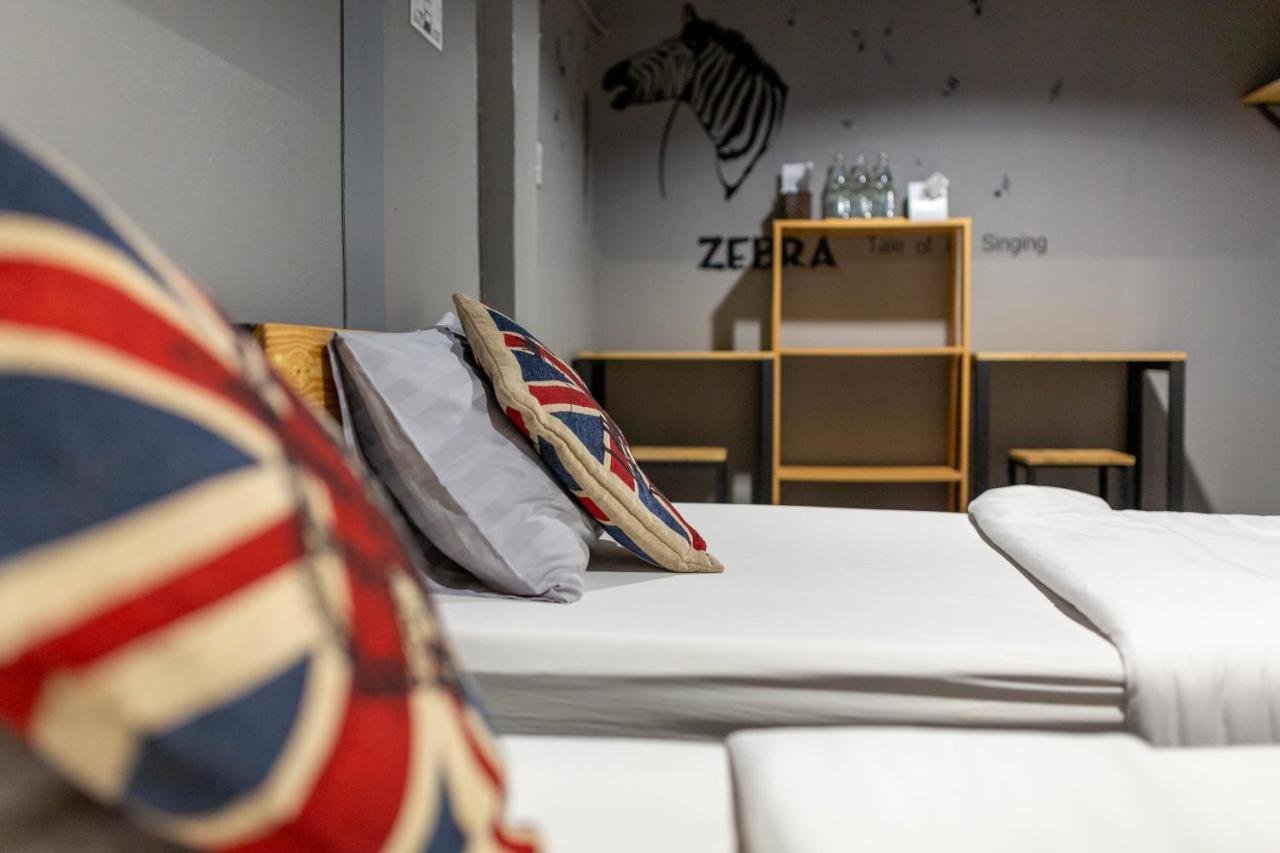 La Belle Nuit House Vandrerhjem Chiang Mai Eksteriør bilde